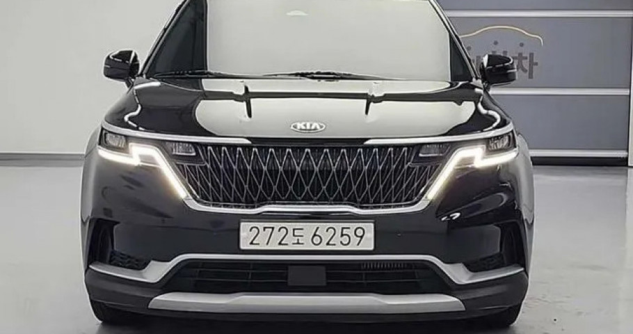 Kia Carnival 