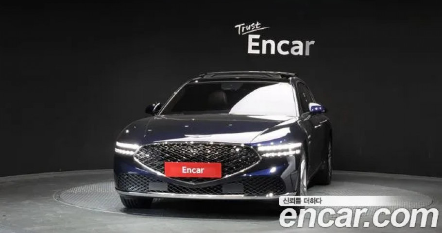 Genesis G90 