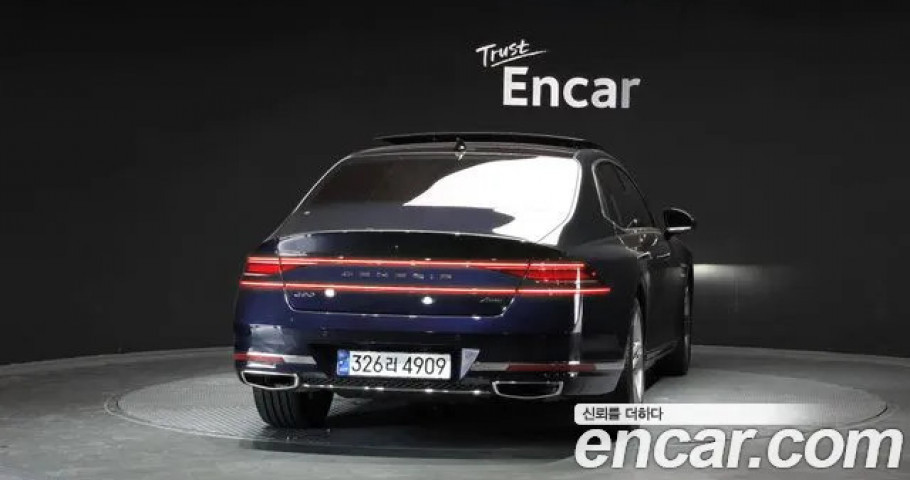 Genesis G90 
