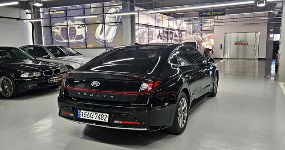 Hyundai Sonata 