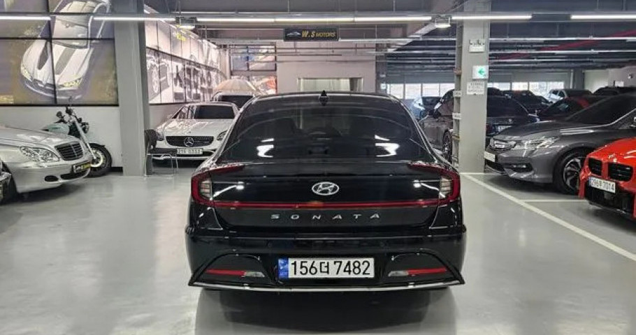 Hyundai Sonata 