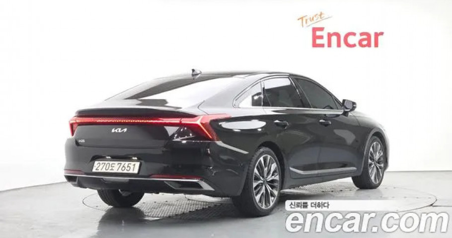 Kia K8 