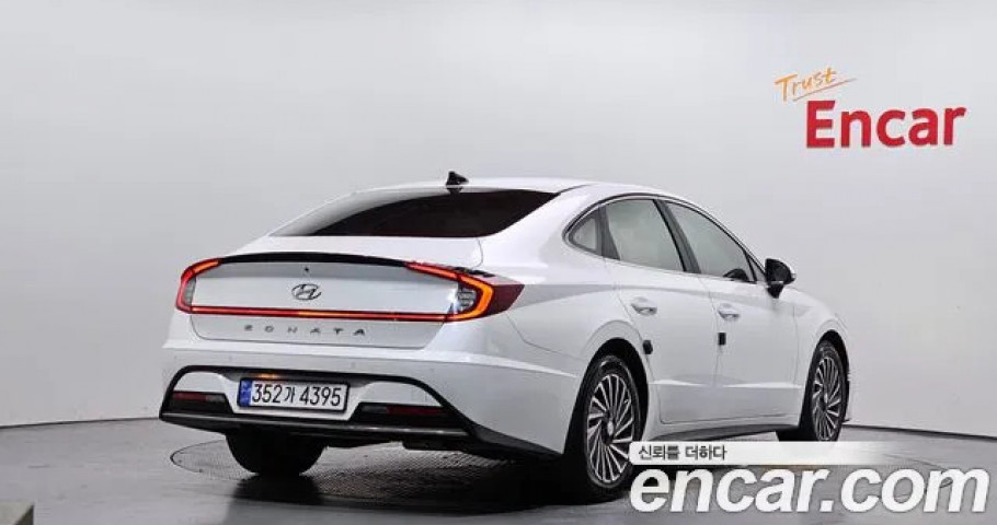 Hyundai Sonata 