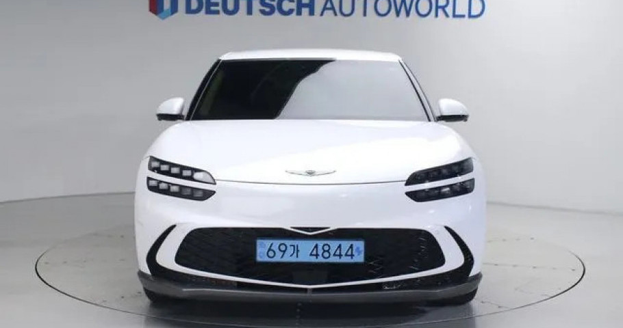 Genesis Gv60 