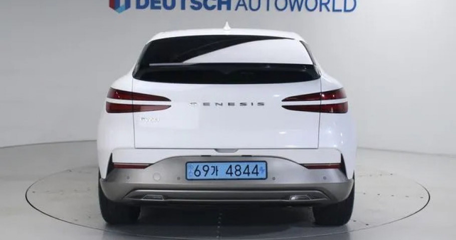 Genesis Gv60 