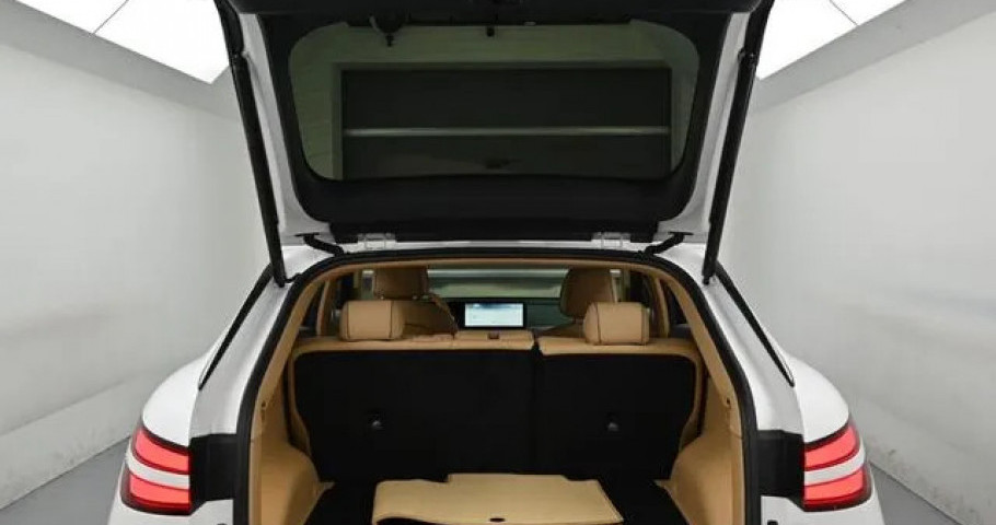 Genesis Gv60 