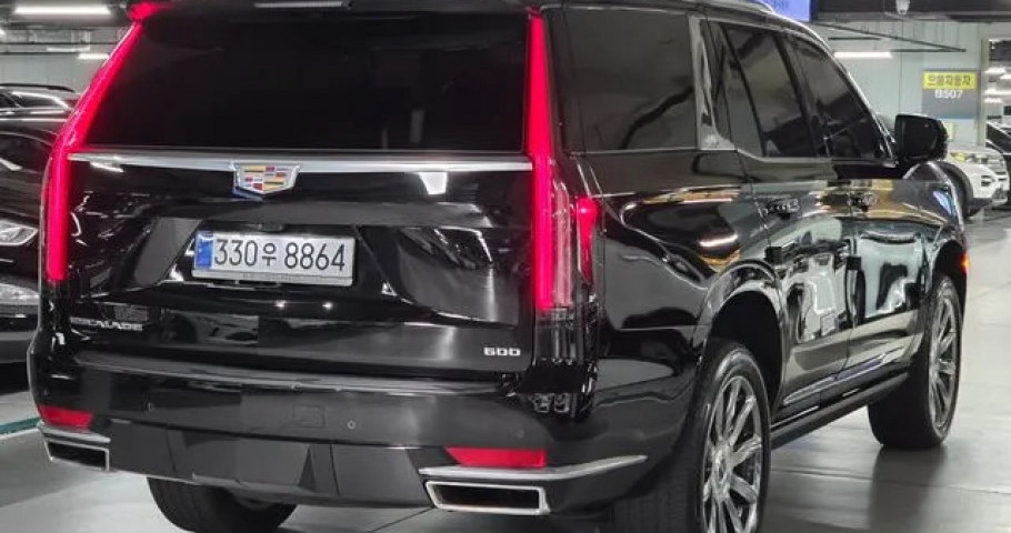 Cadillac Escalade 
