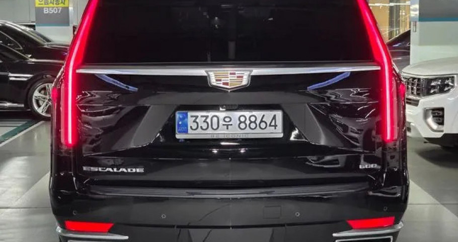 Cadillac Escalade 