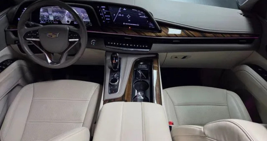 Cadillac Escalade 