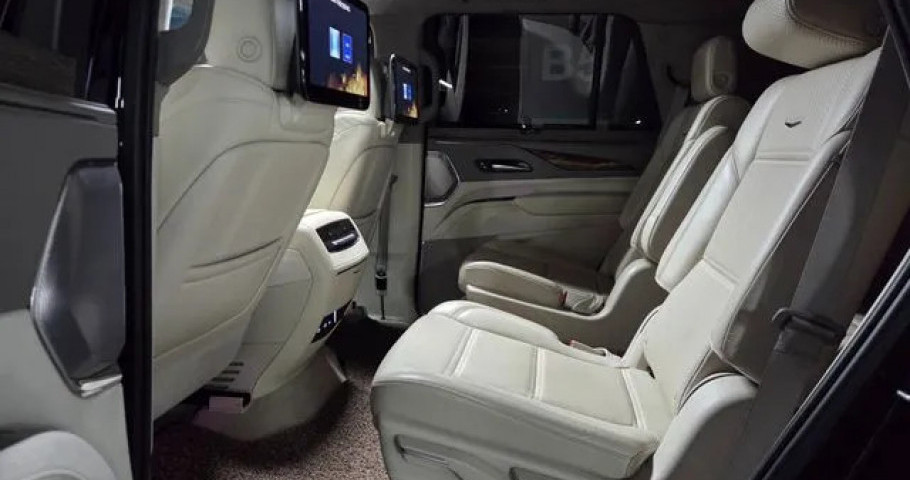 Cadillac Escalade 