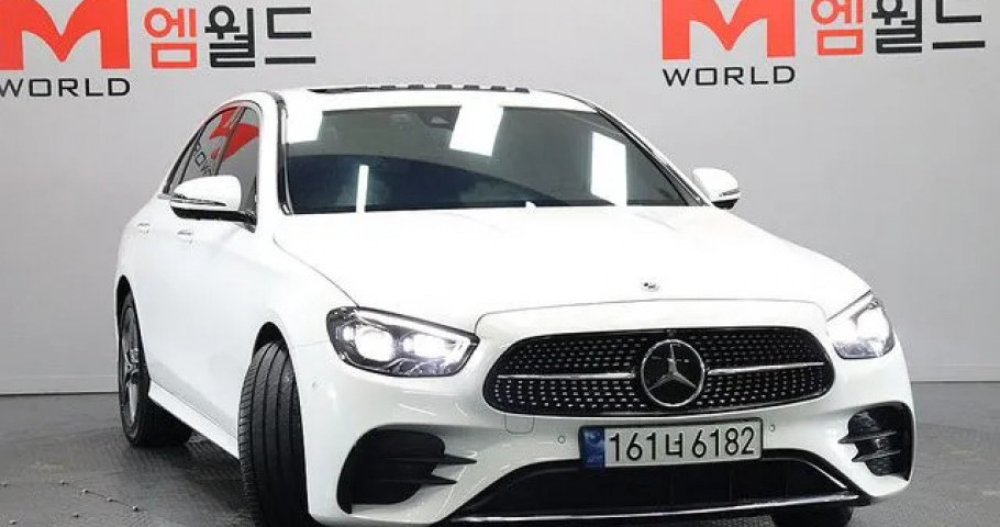 Mercedes-Benz E-Class 