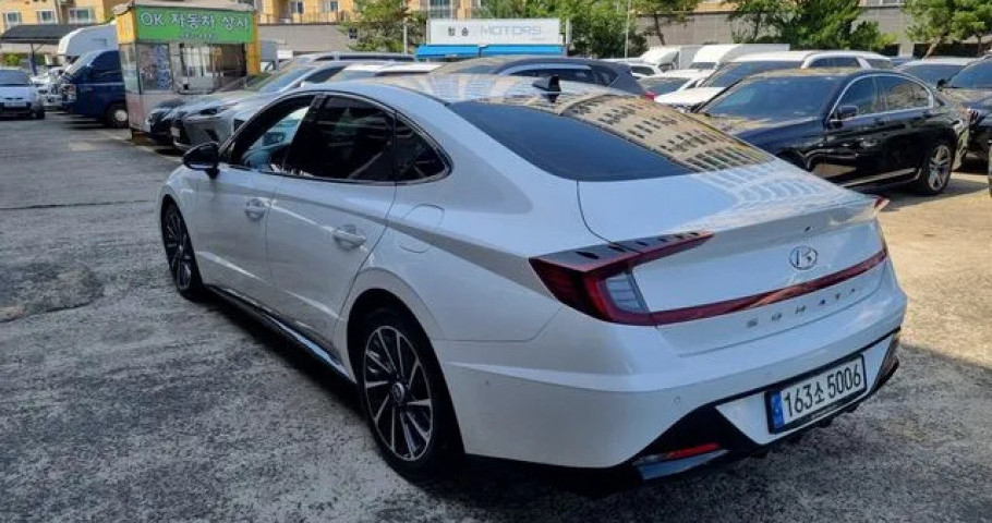 Hyundai Sonata 