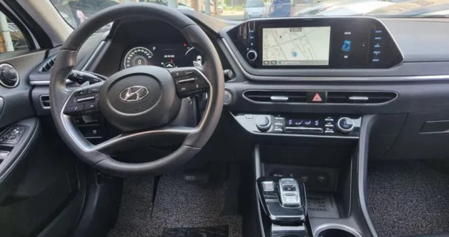 Hyundai Sonata 