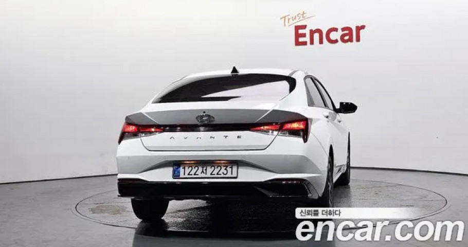 Hyundai Avante (Elantra) 