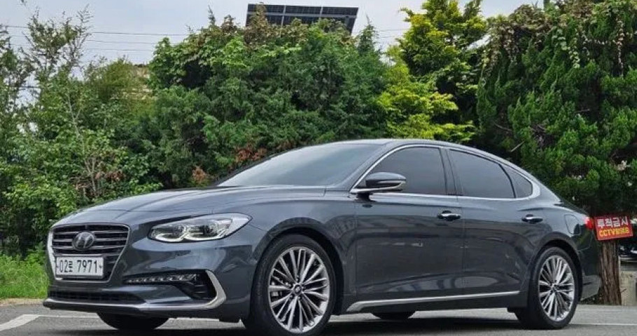 Hyundai Grandeur 