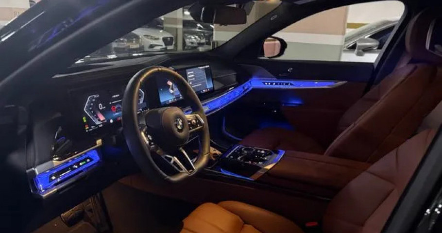 Bmw 7-Series 