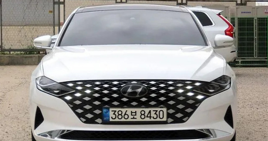Hyundai Grandeur 