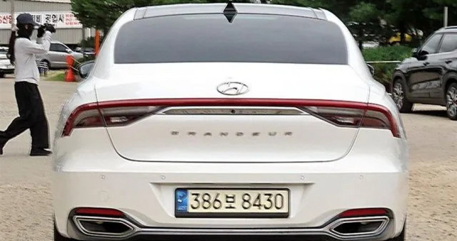 Hyundai Grandeur 