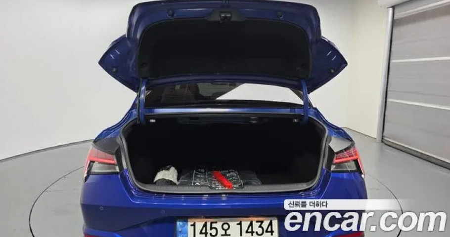 Hyundai Avante (Elantra) 
