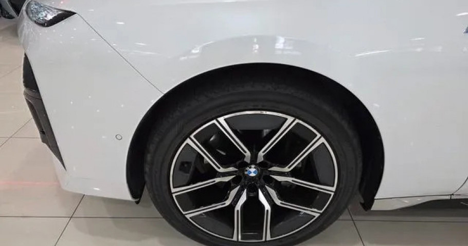 Bmw 7-Series 