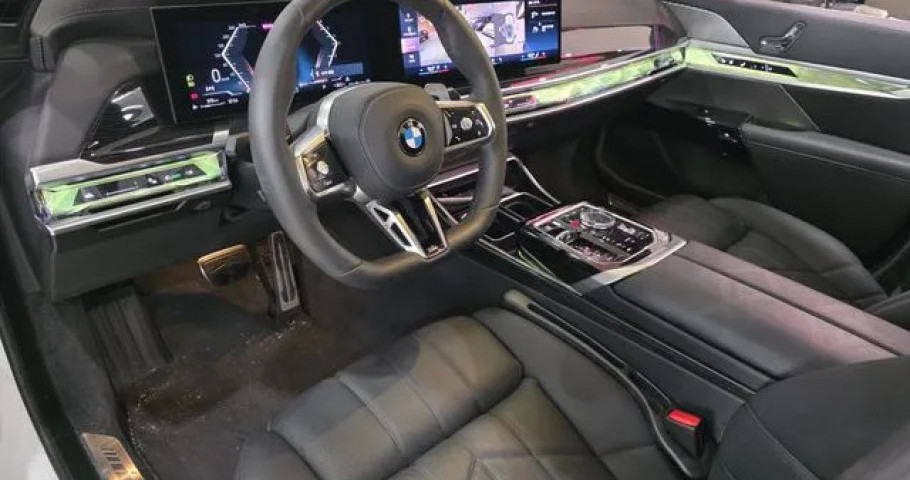 Bmw 7-Series 