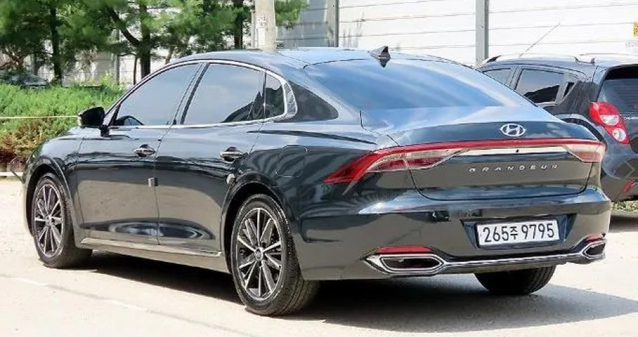 Hyundai Grandeur 