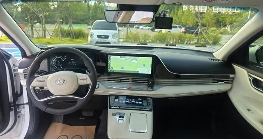 Hyundai Grandeur 