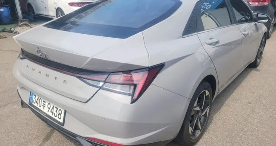 Hyundai Avante (Elantra) 