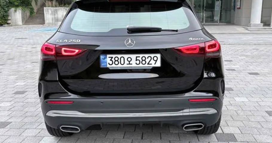 Mercedes-Benz Gla-Class 