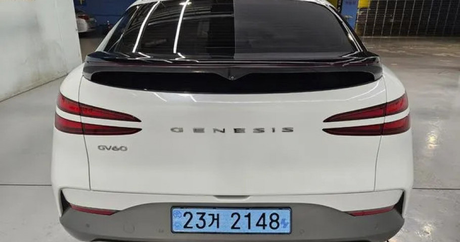 Genesis Gv60 
