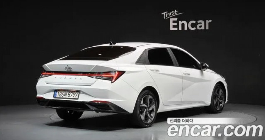 Hyundai Avante (Elantra) 
