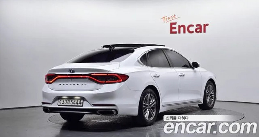 Hyundai Grandeur 
