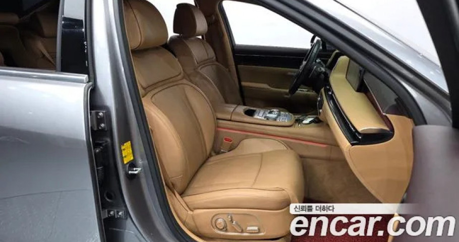 Genesis G90 