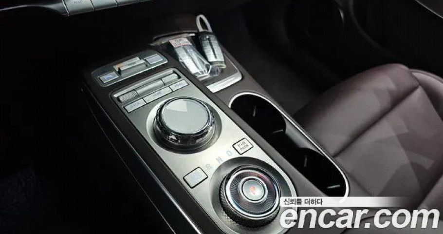 Genesis Gv70 
