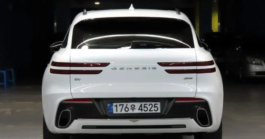 Genesis Gv70 