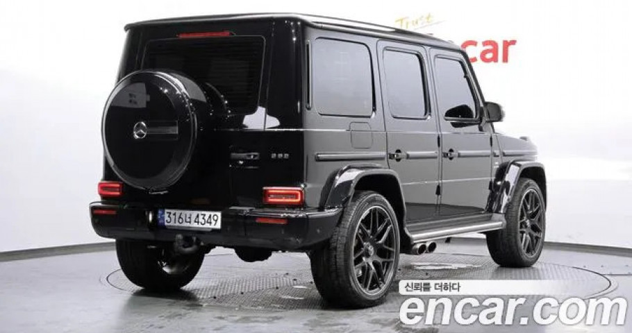 Mercedes-Benz G-Class 