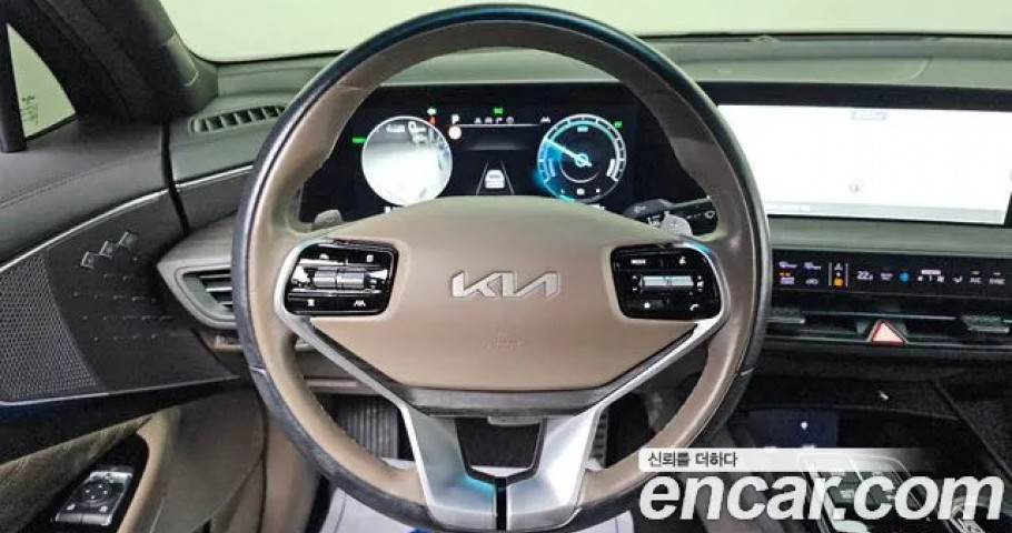 Kia K8 