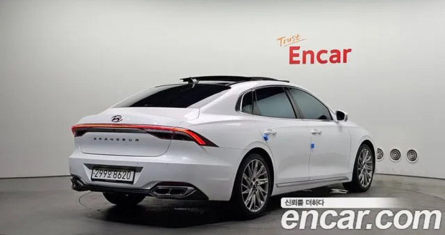 Hyundai Grandeur 