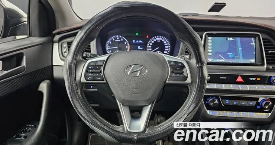 Hyundai Sonata 
