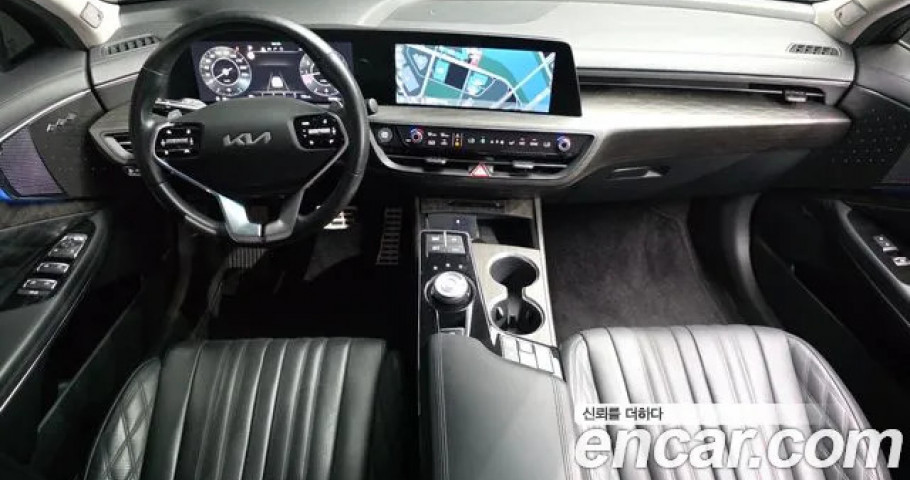 Kia K8 