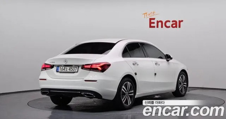 Mercedes-Benz A-Class 