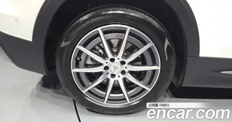 Mercedes-Benz Glb-Class 