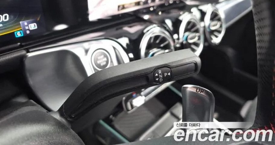 Mercedes-Benz Glb-Class 