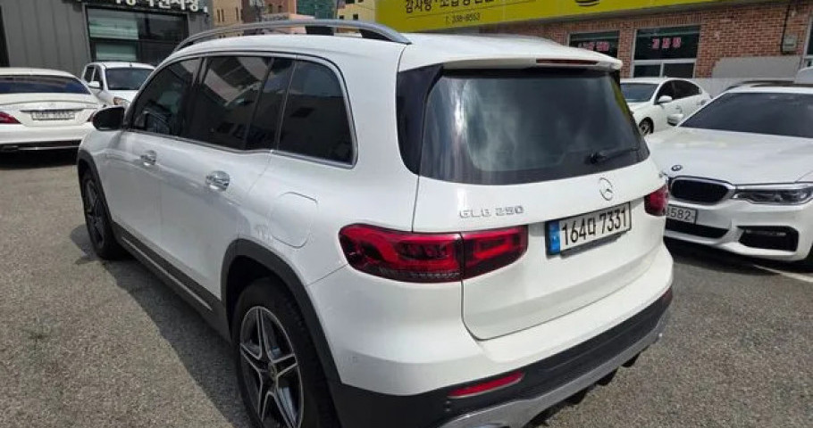 Mercedes-Benz Glb-Class 