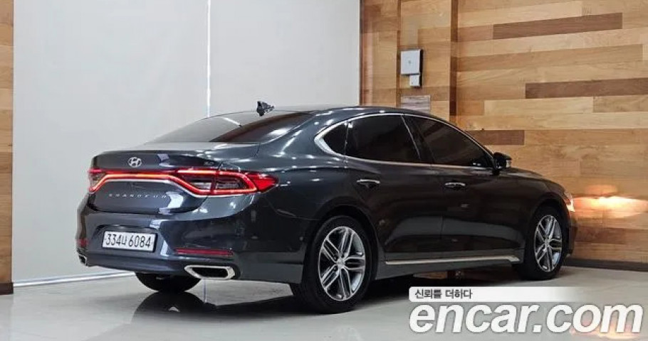 Hyundai Grandeur 