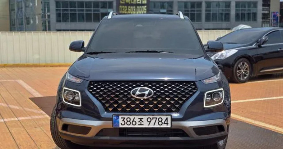 Hyundai Venue 