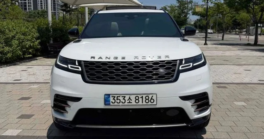 Land Rover Range Rover Velar 