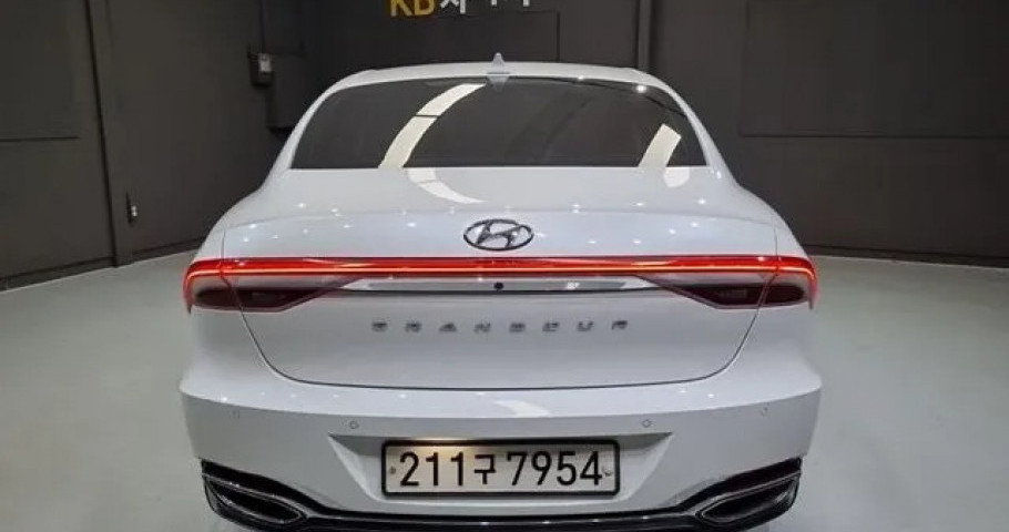 Hyundai Grandeur 