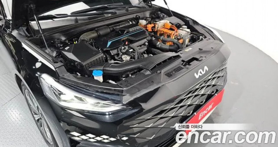Kia K8 