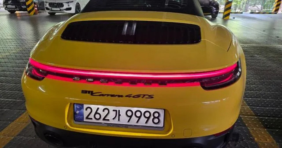 Porsche 911 